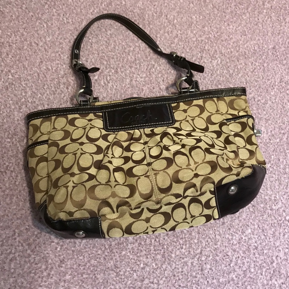 Coach purse